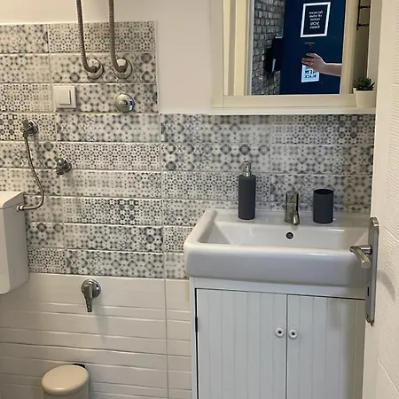 Hedonist-boulevard Stayhouse Apartmán *