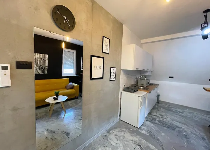 아파트 Hedonist-boulevard Stayhouse