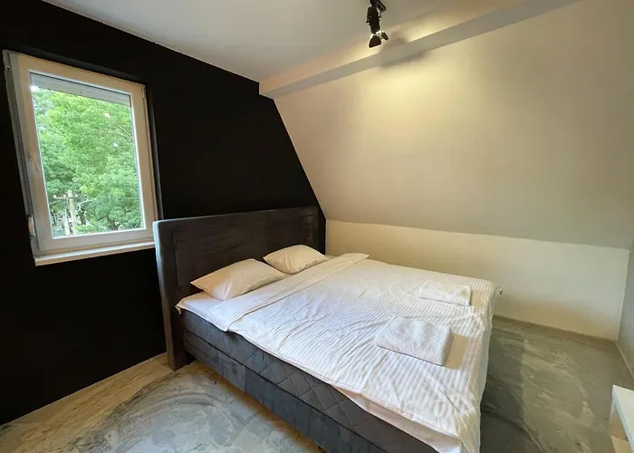 Hedonist-boulevard Stayhouse